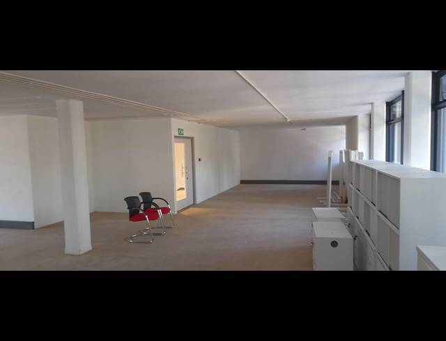 314M² OFFICE TO LET IN BEREA WEST